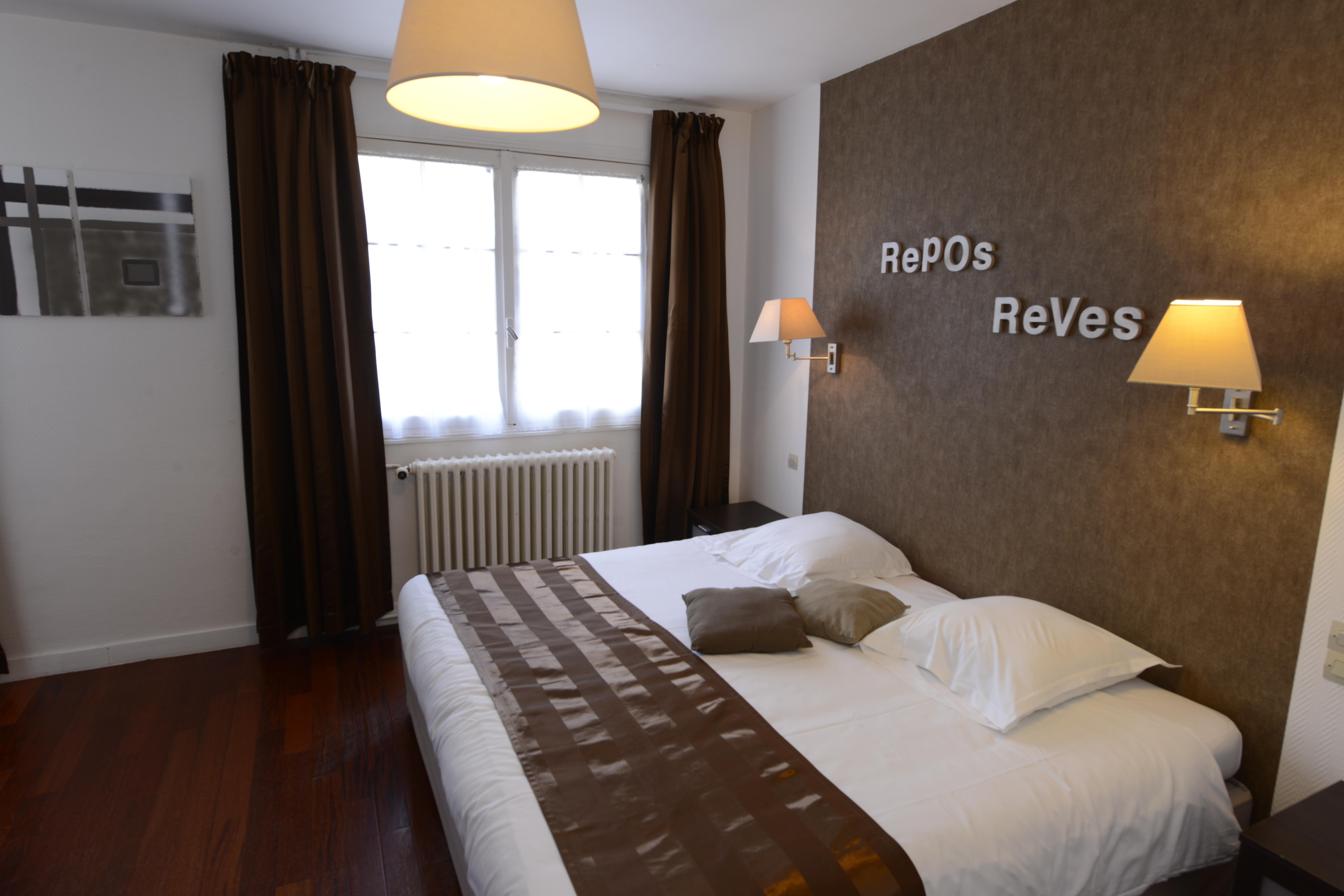 The Originals City, Hôtel Le Cheval Rouge, Tours Ouest  Villandry Exterior foto